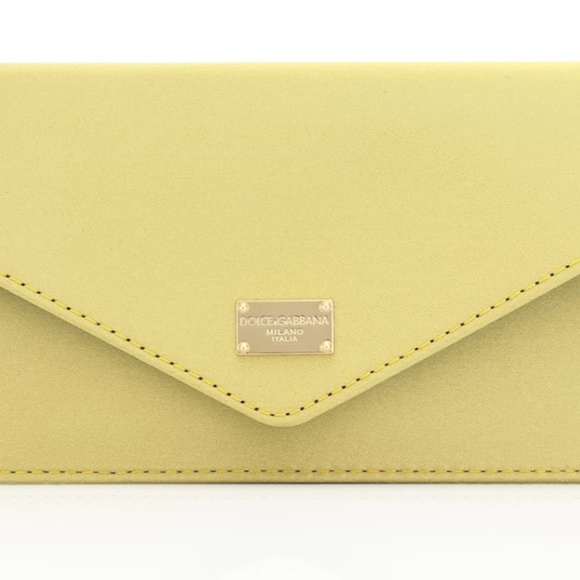 Dolce & Gabanna Chunky Cat-Eye Sunglasses & Logo ❤ - Picture 6 of 8